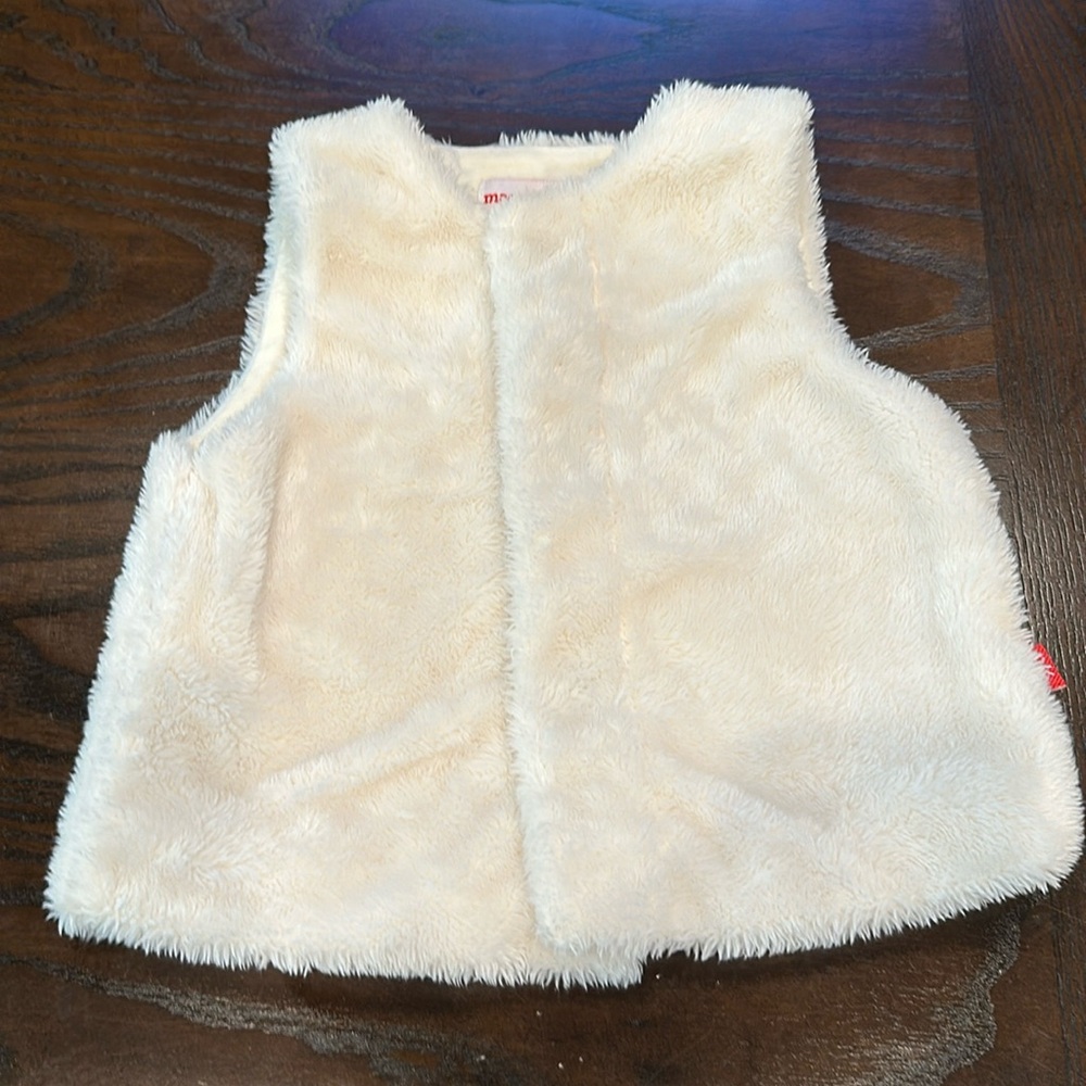 Magnetic me fur vest 9 month